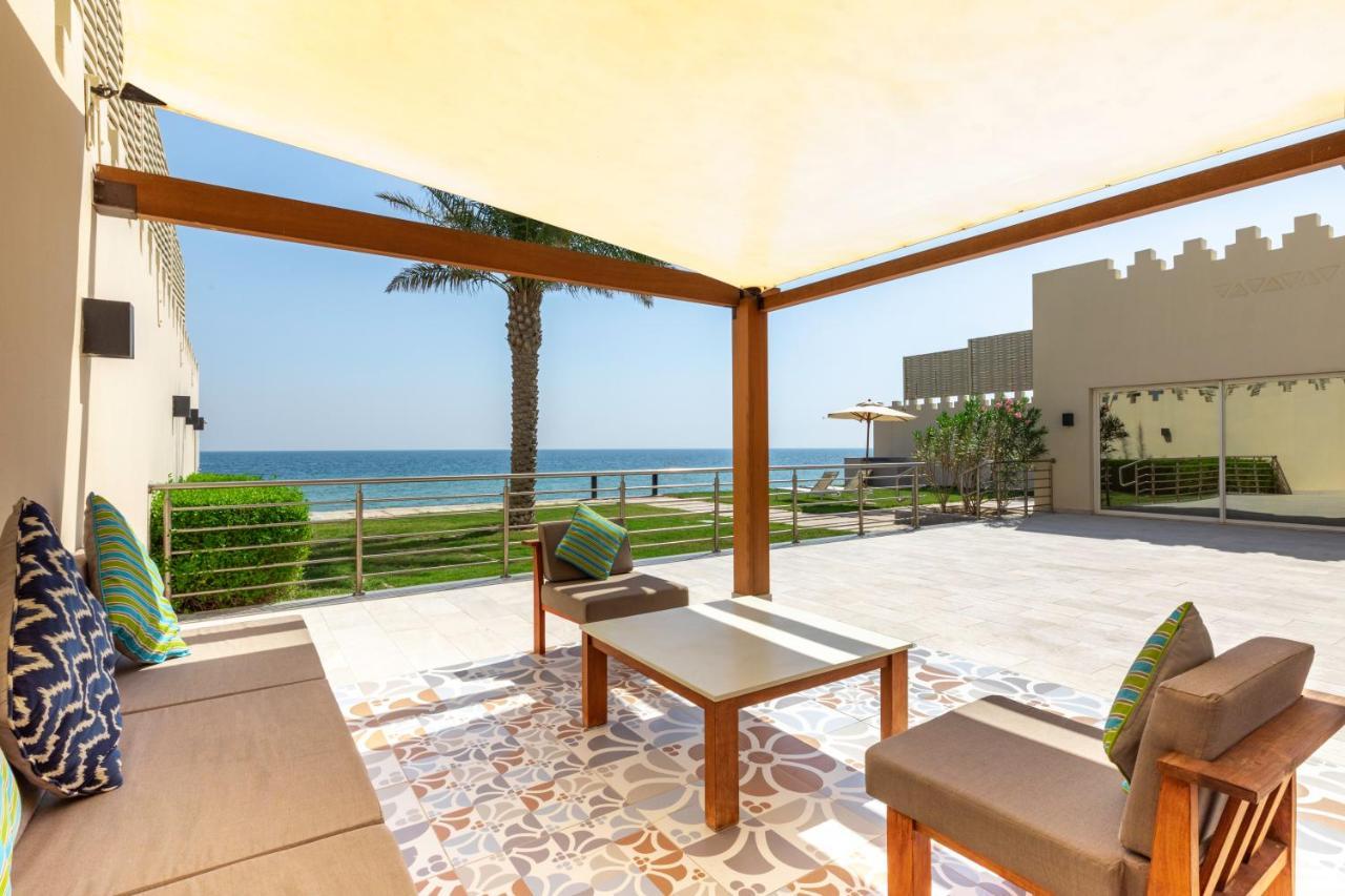 Sealine Beach, A Murwab Resort Mesaieed Exterior photo The beach at the hotel