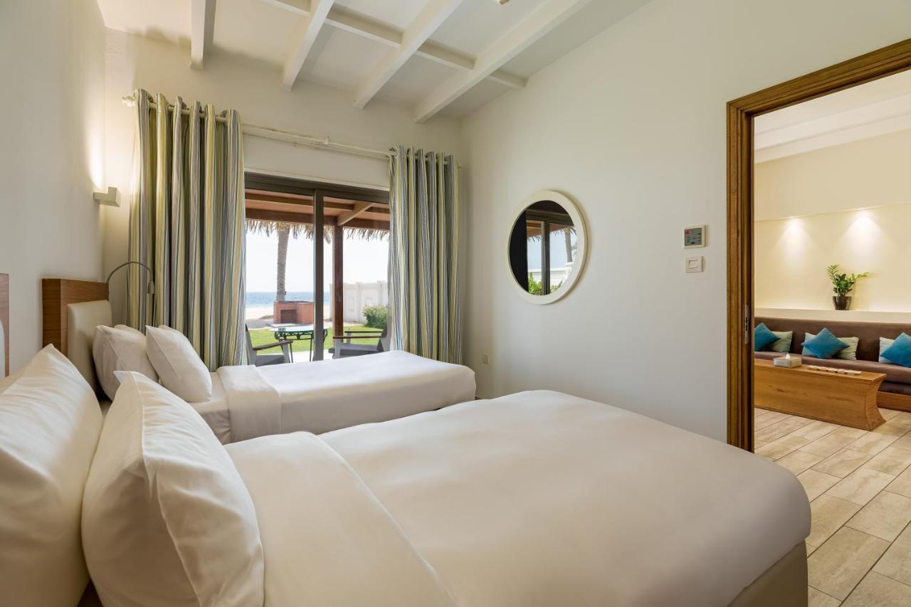 Sealine Beach, A Murwab Resort Mesaieed Exterior photo A bedroom at the resort