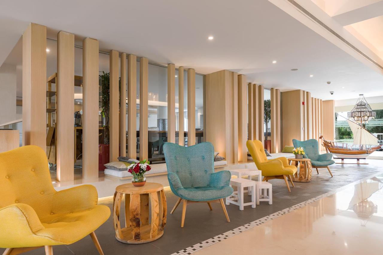 Sealine Beach, A Murwab Resort Mesaieed Exterior photo Lobby